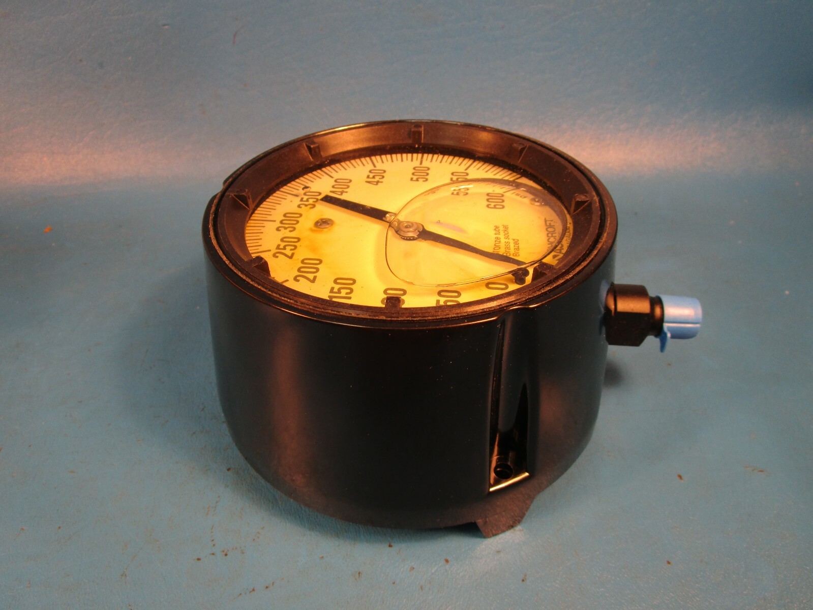 Ashcroft 45-1279-A-SL-02L-600 Duragauge 4 1/2″ Pressure Gauge, 0-600