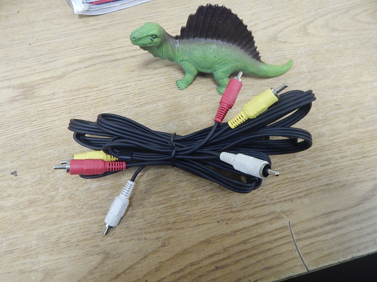 Total Technologies LTD E193793 2562 300V 26AWG Video/Audio Cord