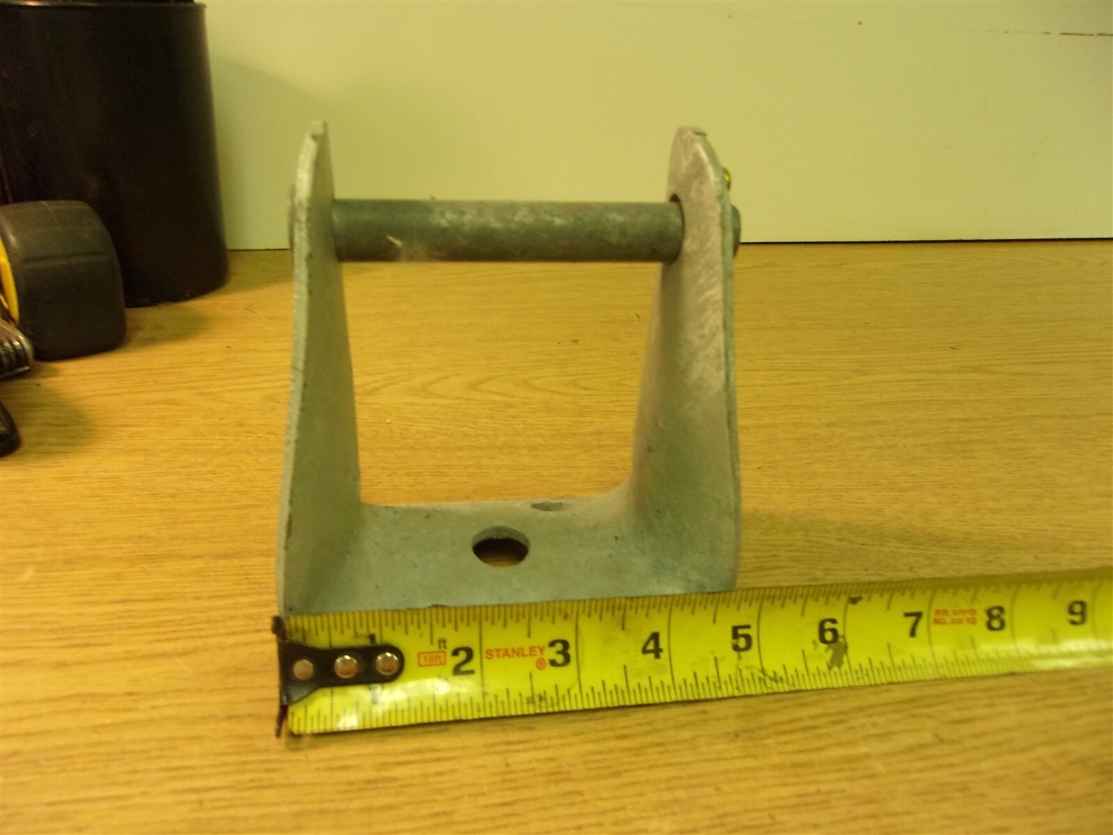 Clevis Insulator with Cotter Bolt 02/10 4.5×3.25×5.25″ *FREE SHIPPING*