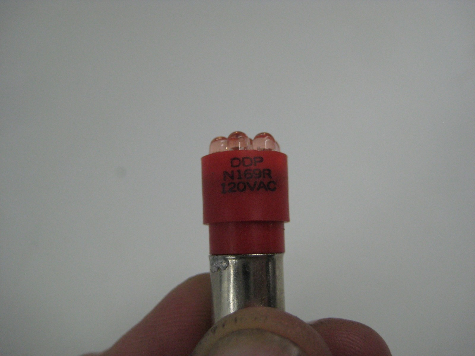 ALLEN BRADLEY N169R -DDP INDICATOR LIGHT BULB RED NSNP