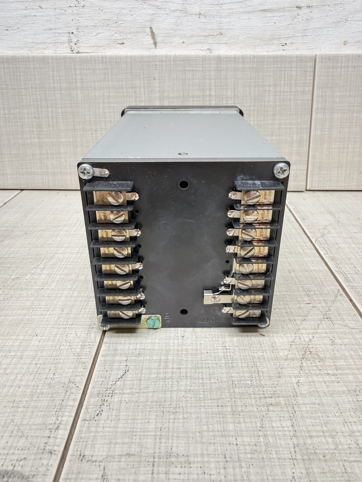 PARTLOW CONTROLS 2310001 MIC 2000 SERIES 115VAC