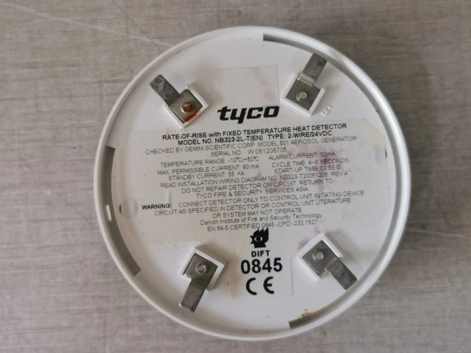 TYCO NB323-2L-T Heat Detector 2-Wire 24VDC ROR Fixed Temperature New OLD BOX