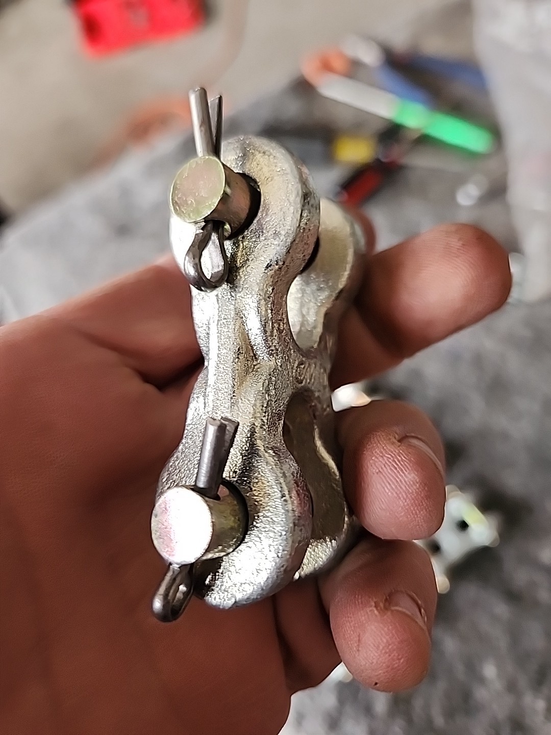 1/4″ – 5/16″ Twin Clevis 8 Pack CM Columbus McKinnon