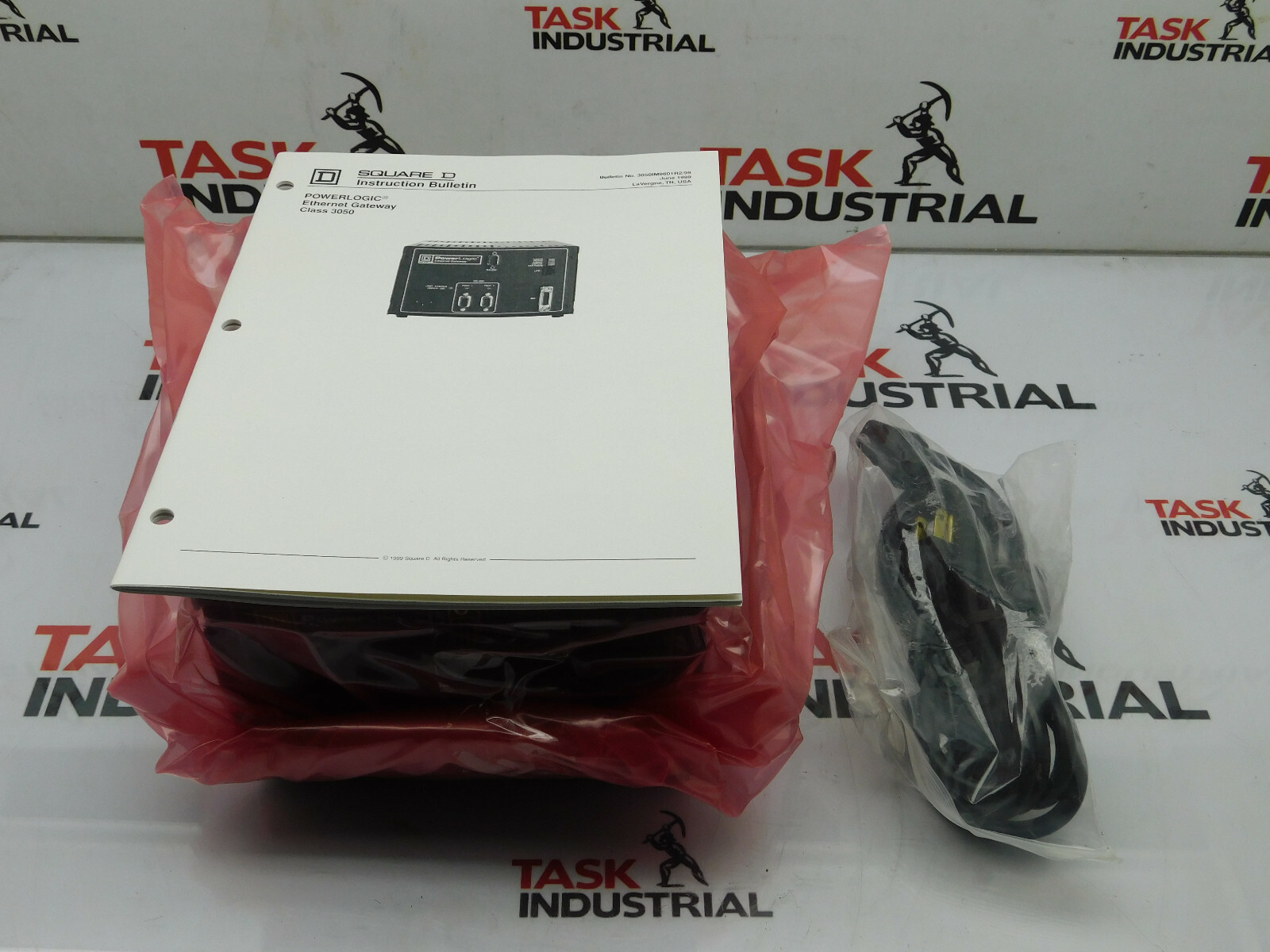 Square D EGW-2 PowerLogic Ethernet Gateway 3050-EGW2 NEW