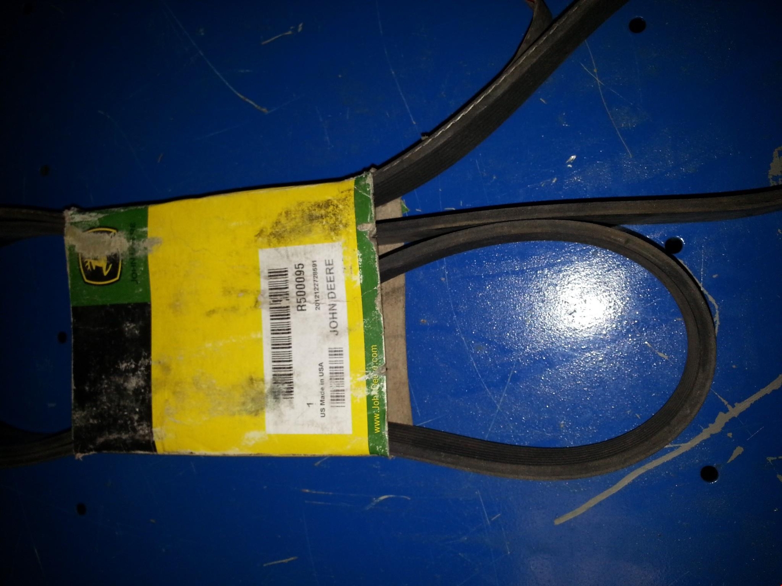 John Deere R500095 V-Belt Industrial Equipment Agricultural Drive Belt Component