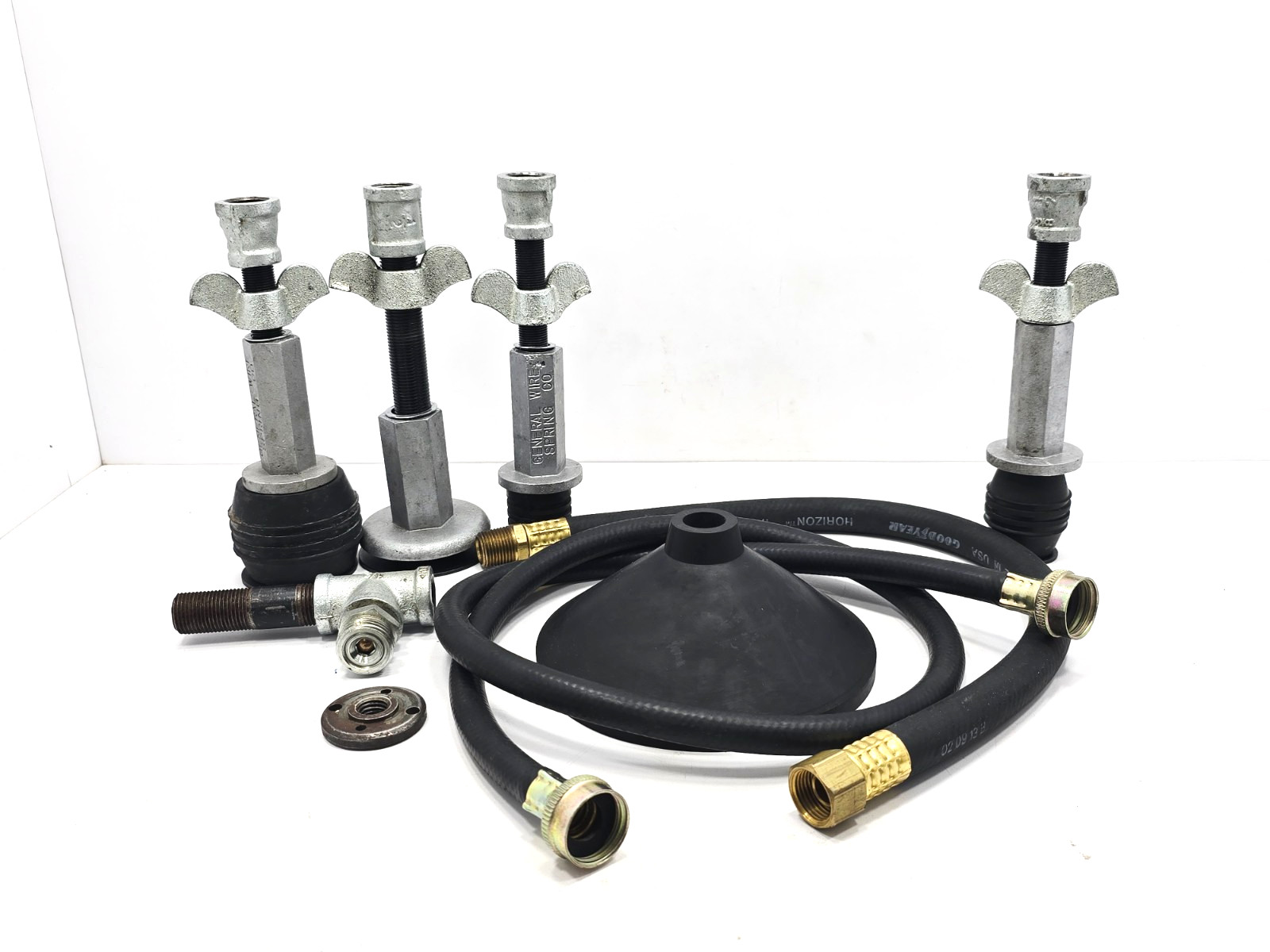 KINETIC WATER RAM ACCESSORY KIT ( ITEMS AS PER PHOTO )