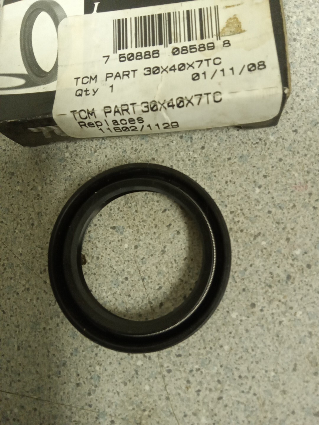 TCM 30X40X7TC Replaces 11602/1129 Oil Seal