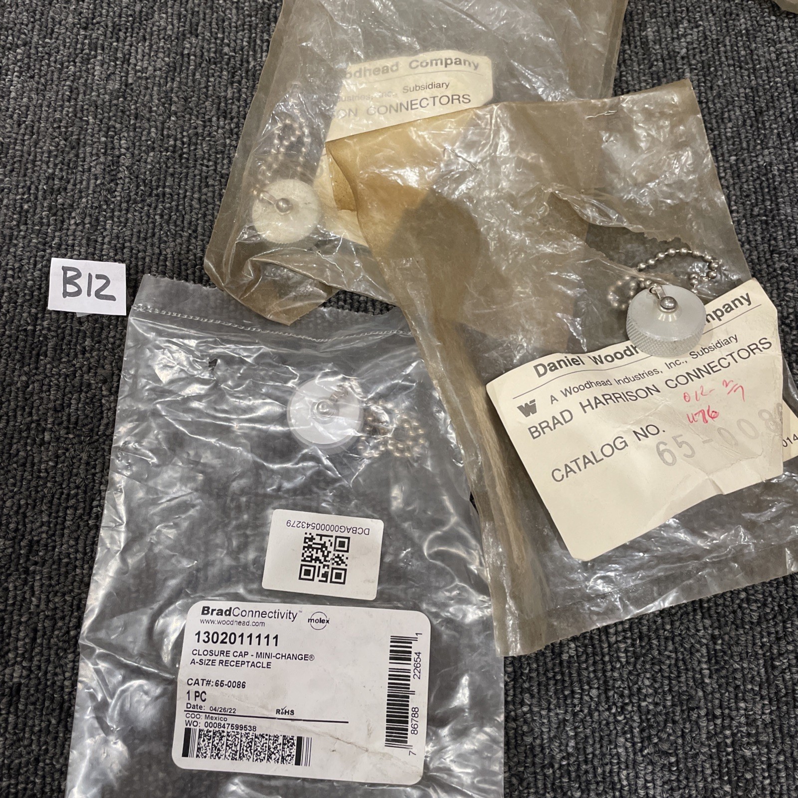 (3) DANIEL WOODHEAD (2) 65-0086 + (1) Brad Connectivity CLOSURE CAP