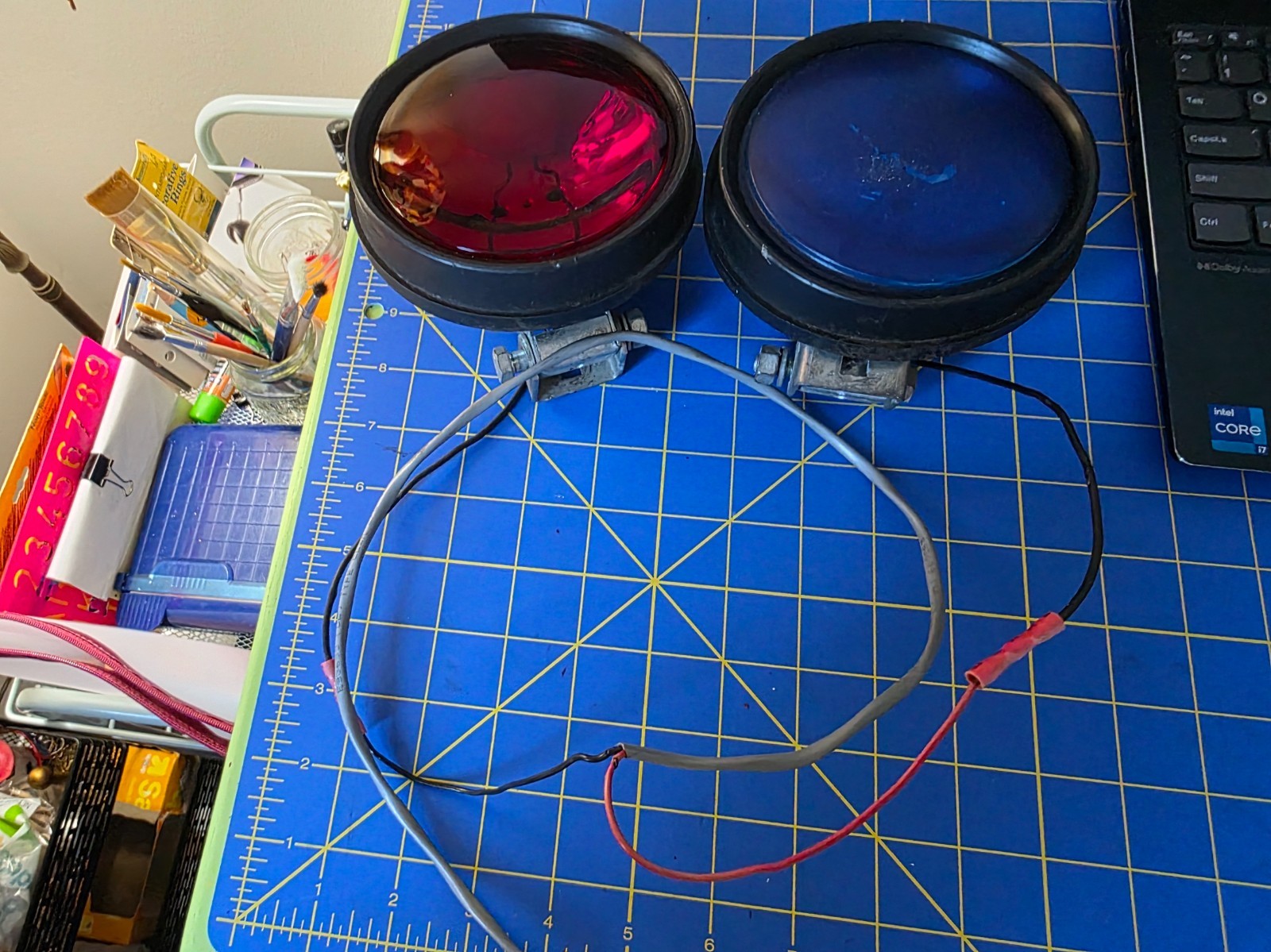 VTG SIGNAL STAT 620 Lights Red & Blue- Untested