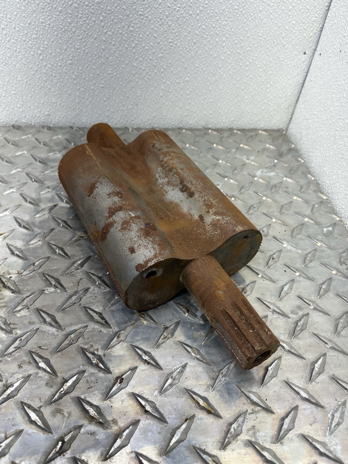 Rotary lobe blower replacement lobe unsure p#, maybe gardner denver / sutorbilt