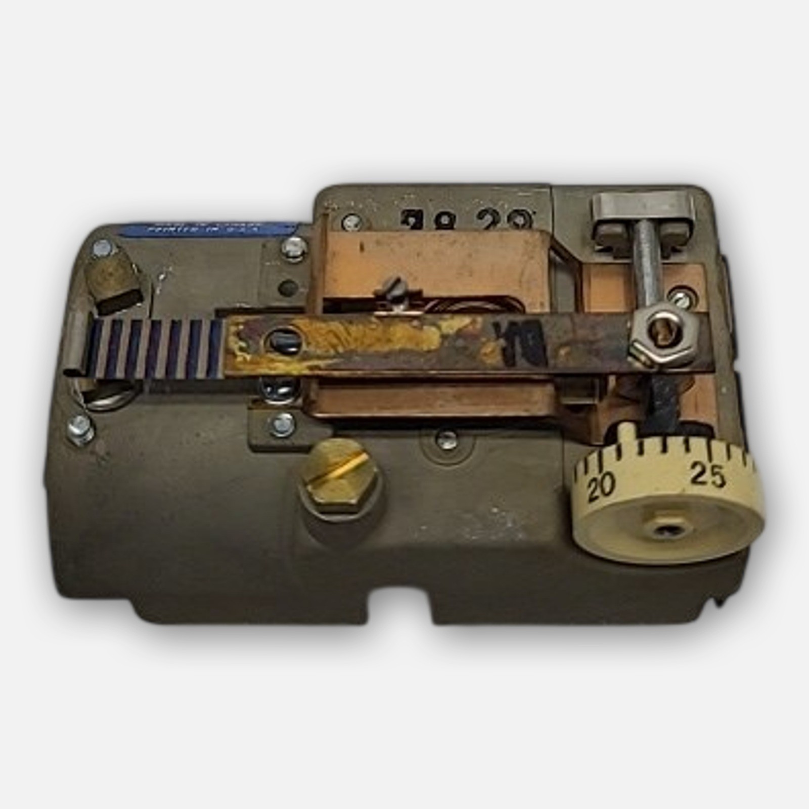 NEW JOHNSON CONTROLS T-4002 PNEUMATIC THERMOSTAT