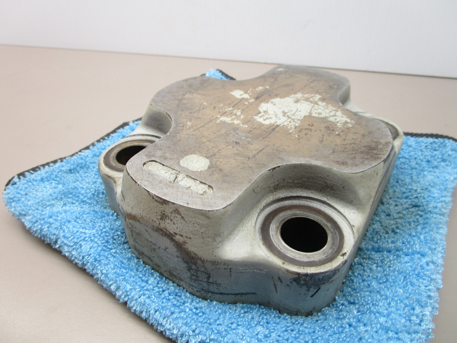 Lynch P50 P51 Hydraulic Pump Roller Bearing Back Cover End Plate UA-1603