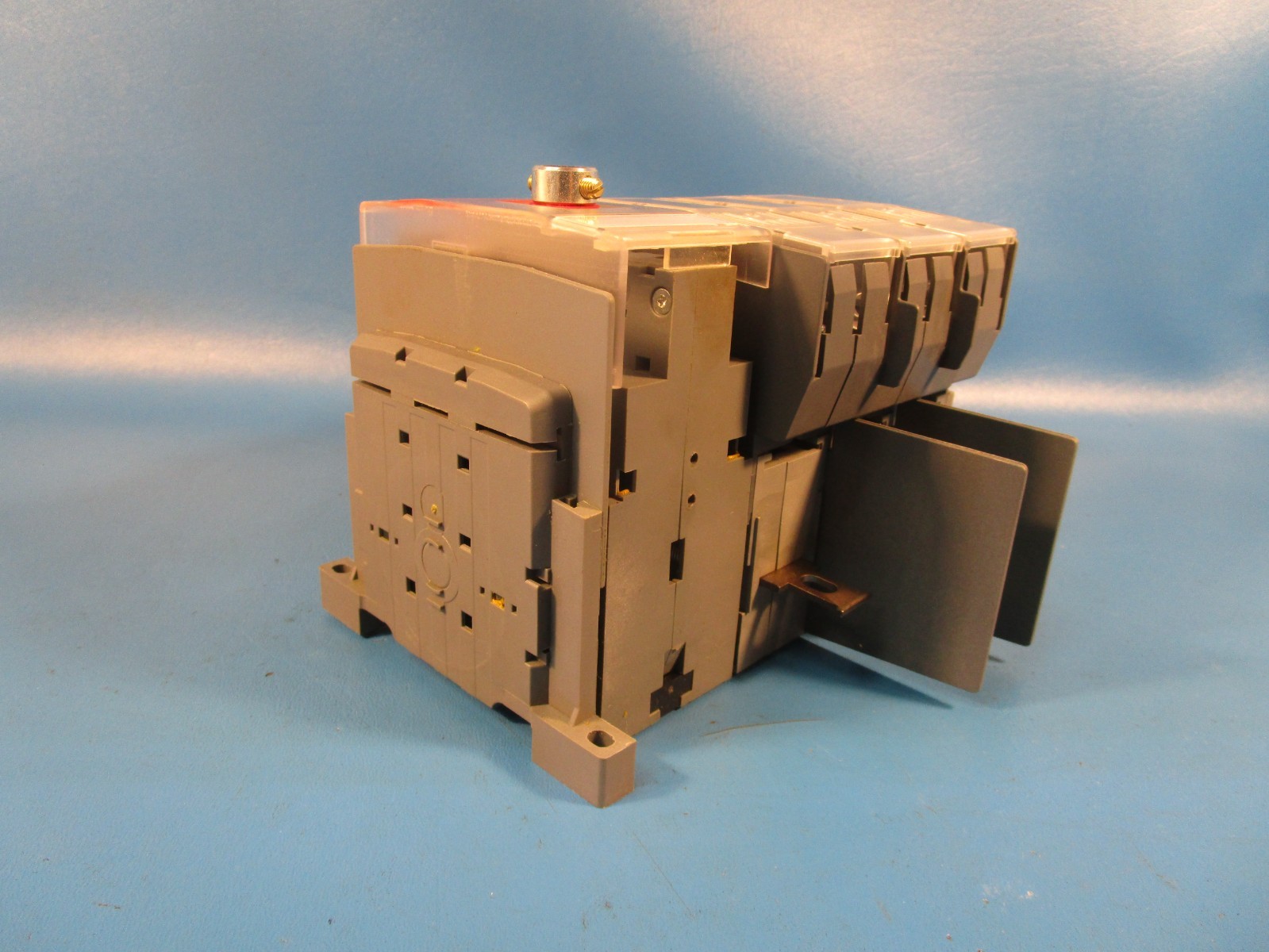 ABB OS100GJ03, Fusible Disconnect Switch, 100A, 3-pole, class J, front operated