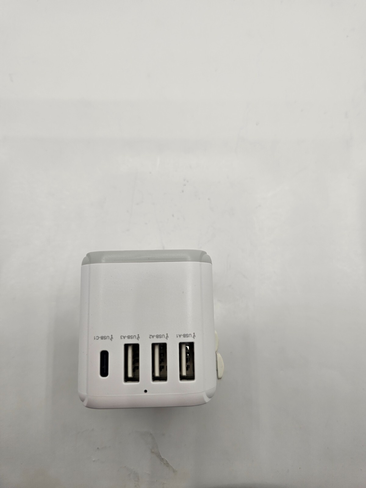 (QTY 2) Orcella Universal International Power Adapter with 4 USB Ports 633FC