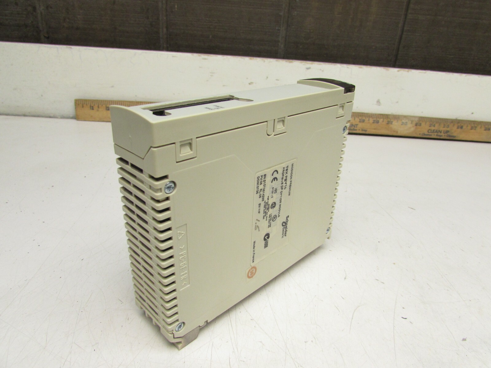 SCHNEIDER MODICON PREMIUM TSXPBY10 PROFIBUS DP OPTION MODULE XLNT TAKEOUT !!