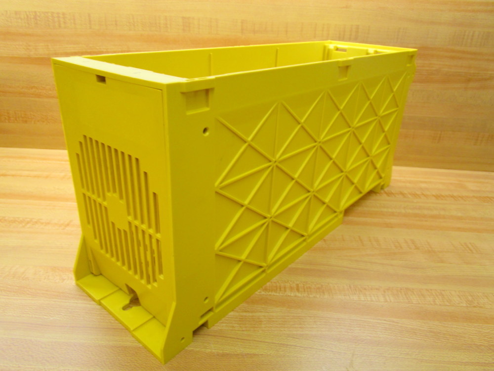 Fanuc A05B-2316-C111 Back Plane AO5B2316C111 Cracked Housing