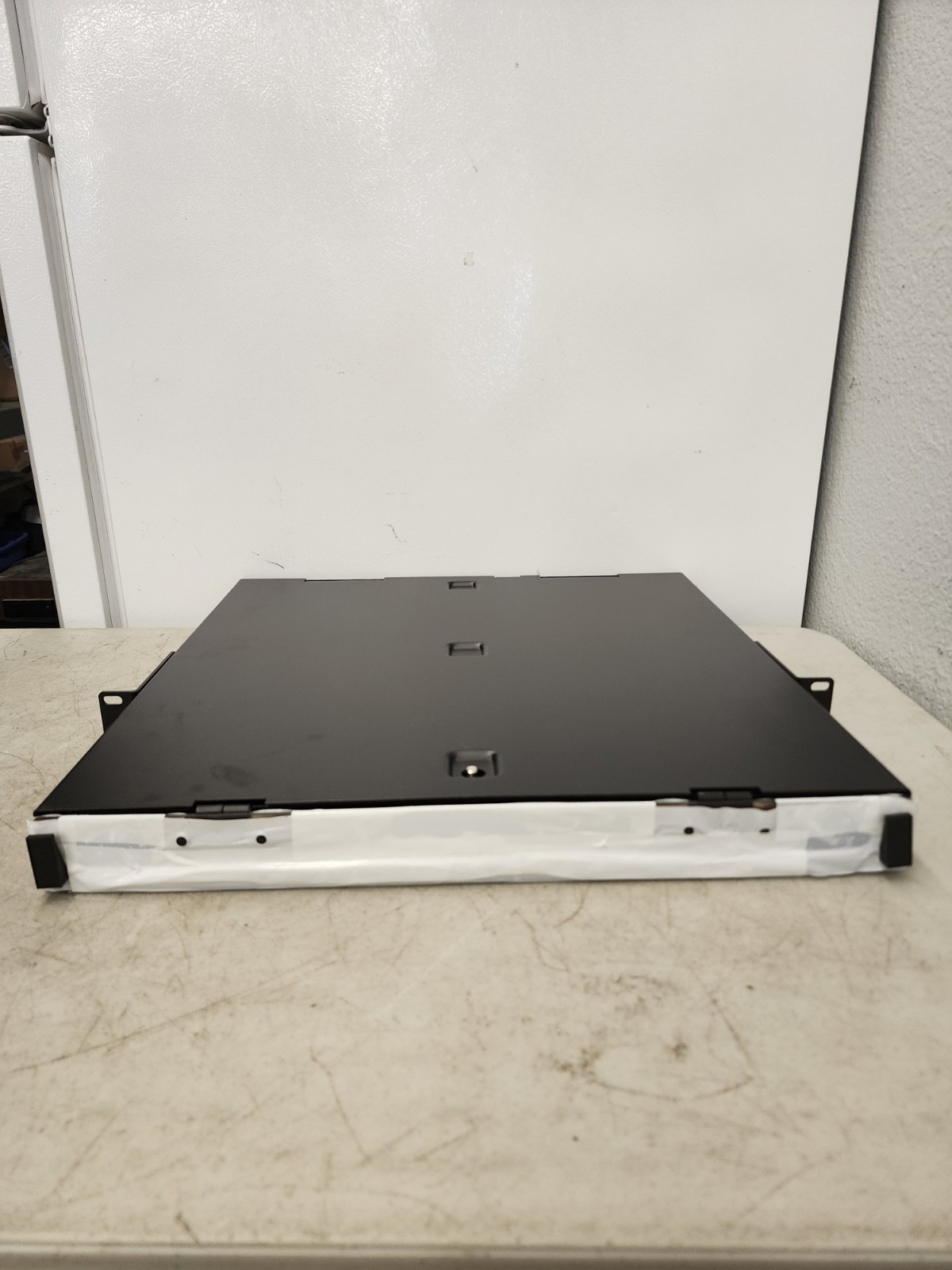 Hubbell FCR1U3SP FCR Enhanced 1U 19″ Rack Mount Enclosure NEW
