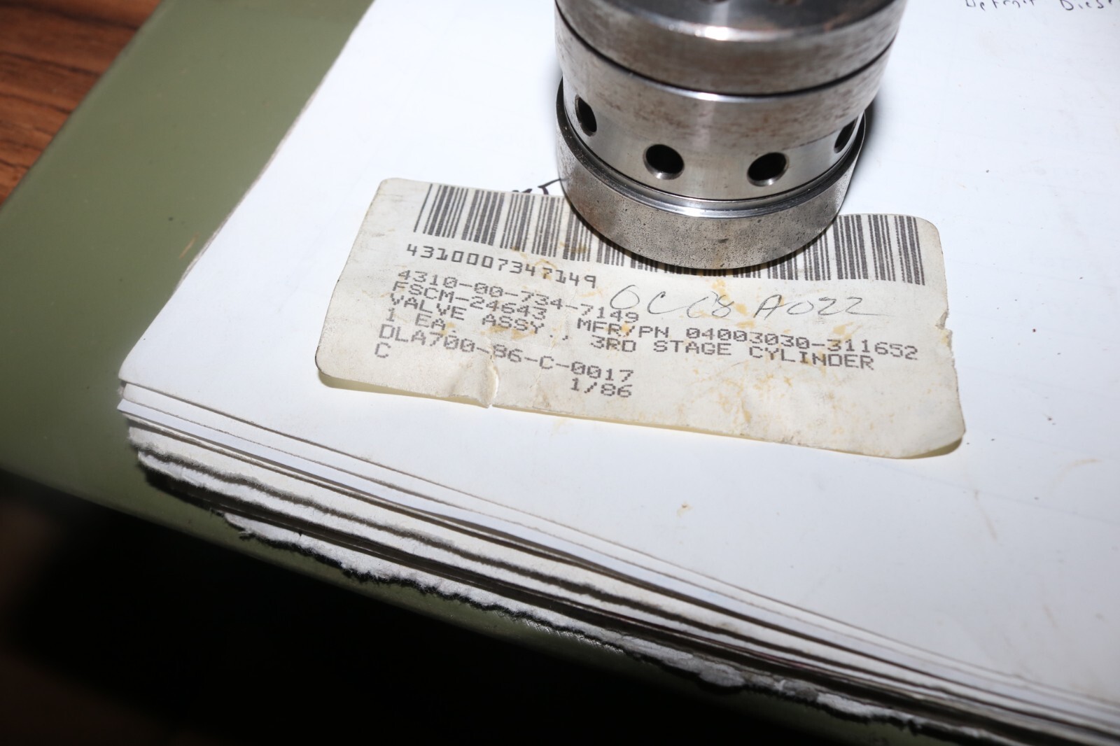 NOS Hoerbiger PN 04003030-311652 3rd Stage cylinder valve 4310-00-734-7149