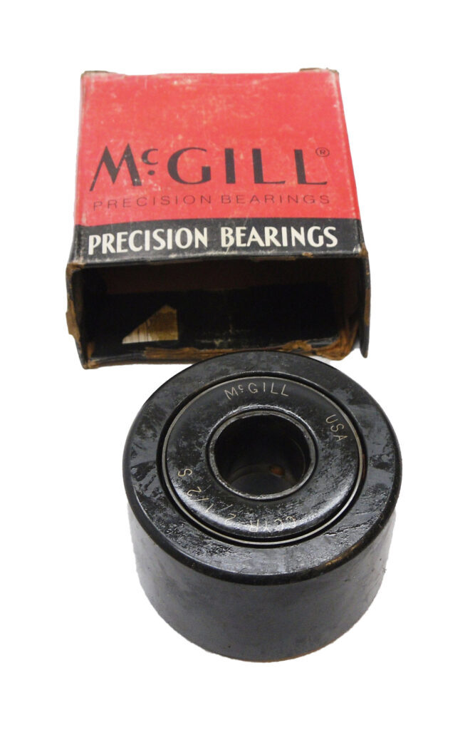 NEW MCGILL CCYR 2-1/2 S CAM FOLLOWER 2-1/2″ *READ*