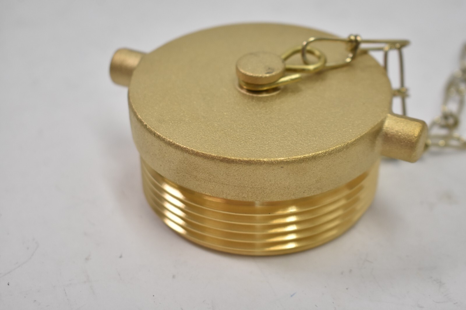 FPPI Pin Lug Plug w Brass Chain & S Type Hook 2-1/2″ NST Male Threaded Rough