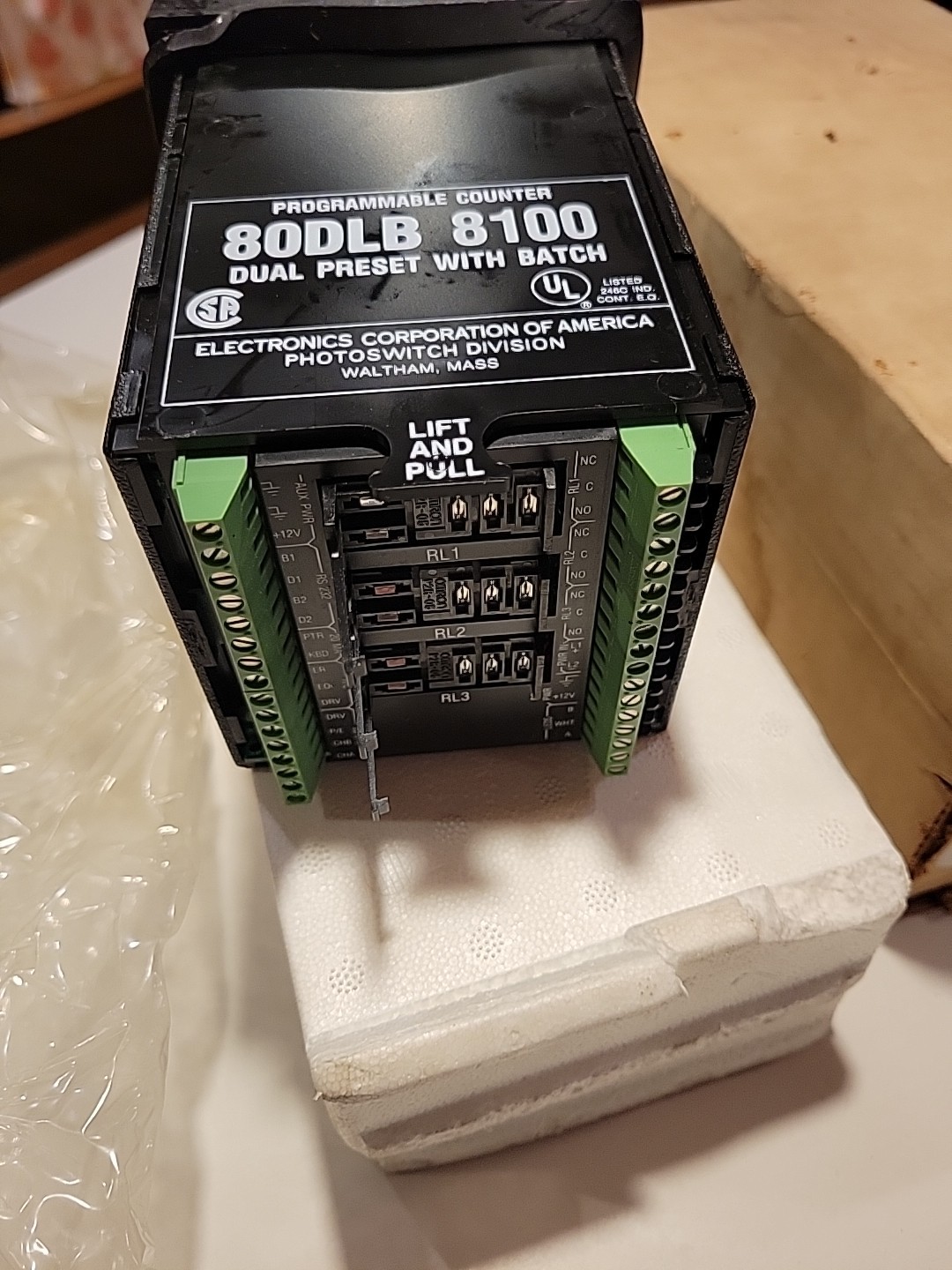 Allen Bradley 80DLB-8100 Photoswitch Programmable Counter 80DLB8100