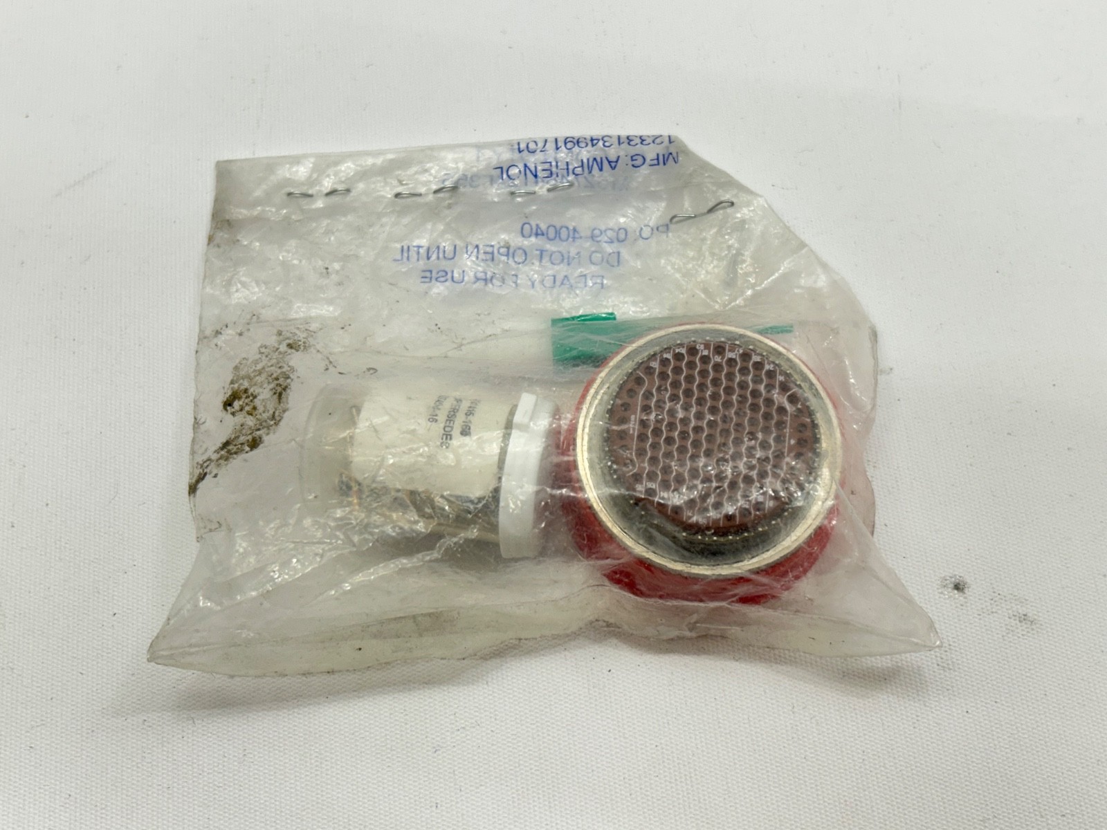 MIL-SPEC Connector MS27484T24F35S
