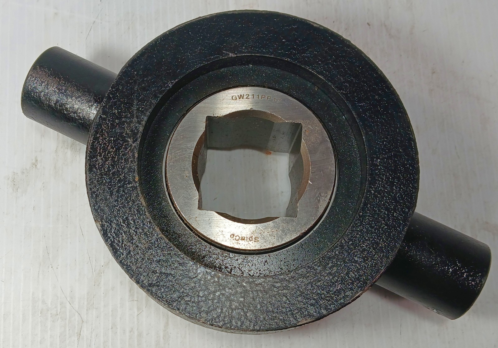 1 NEW SPINCO GW211PP17 1 ½” SQUARE BORE HARROW TRUNNION BEARING NNB *MAKE OFFER*
