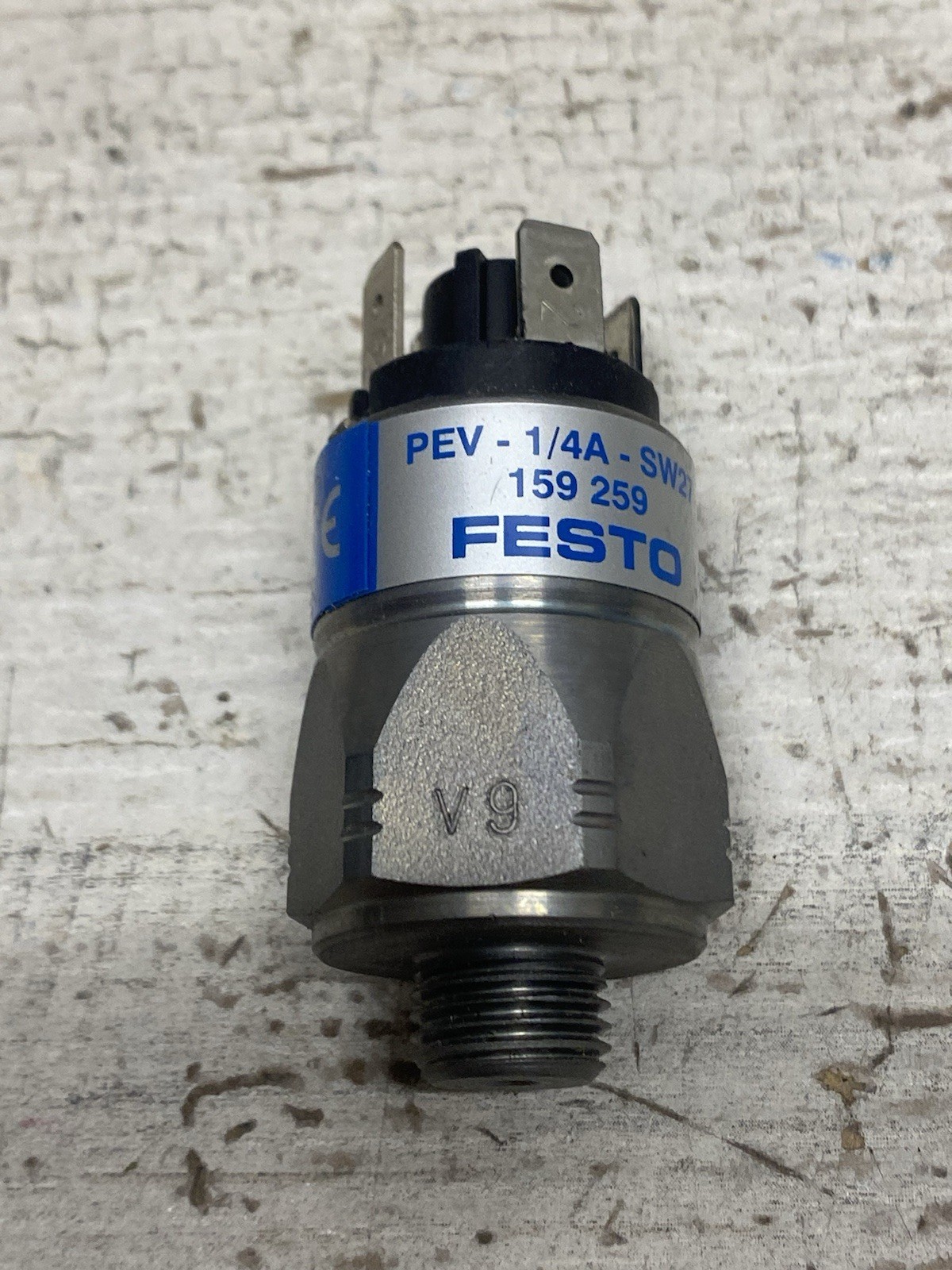 FESTO PEV-1/4-A-SW27 159259 250VAC 15-145PSI PRESSURE SWITCH New