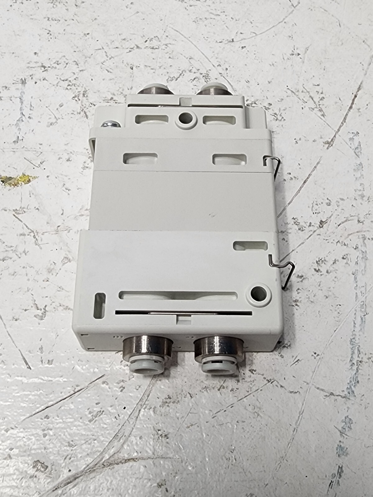 SMC VQ2000-FPG-C6C6-D NEW DOUBLE CHECK VALVE VQ2000FPGC6C6D