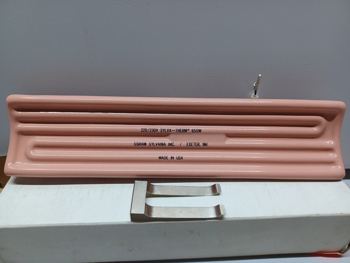 Osram Sylvania 066301 220/230V 650W SYLVA-THERM Ceramic Heater – UNTESTED