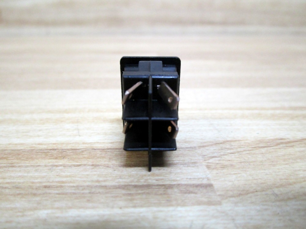 C & K T85 10E3 Switch T8510E3