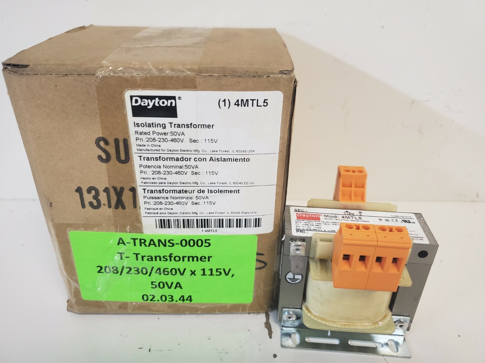NEW IN BOX! DAYTON 208-230-460V ISOLATING TRANSFORMER 4MTL5