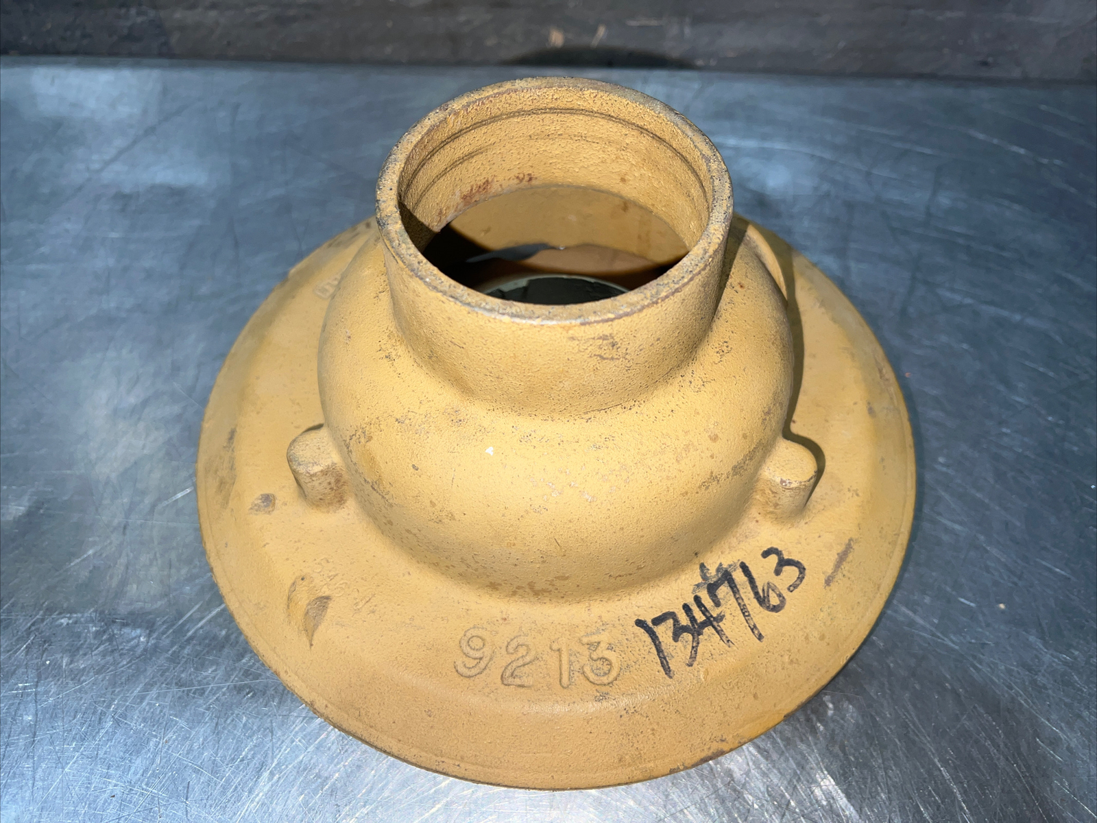 JAY R. SMITH MFG. CO Floor Drain Body 9213 Nos Surplus. ID 2