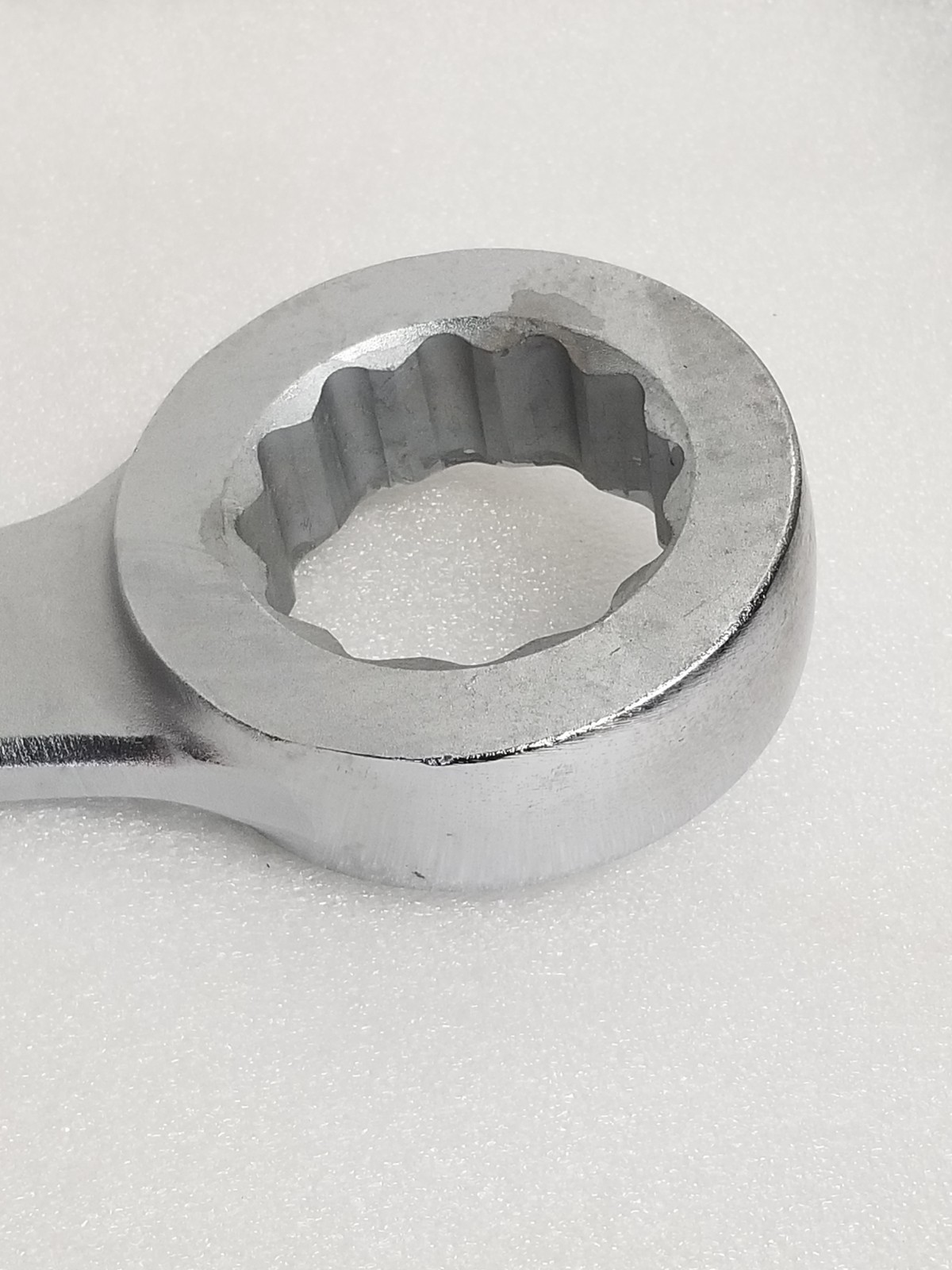 S-K Tools C88 Combination Wrench 2-3/4″ SurGrip 12-Pt 31-1/2″ Long Made in USA