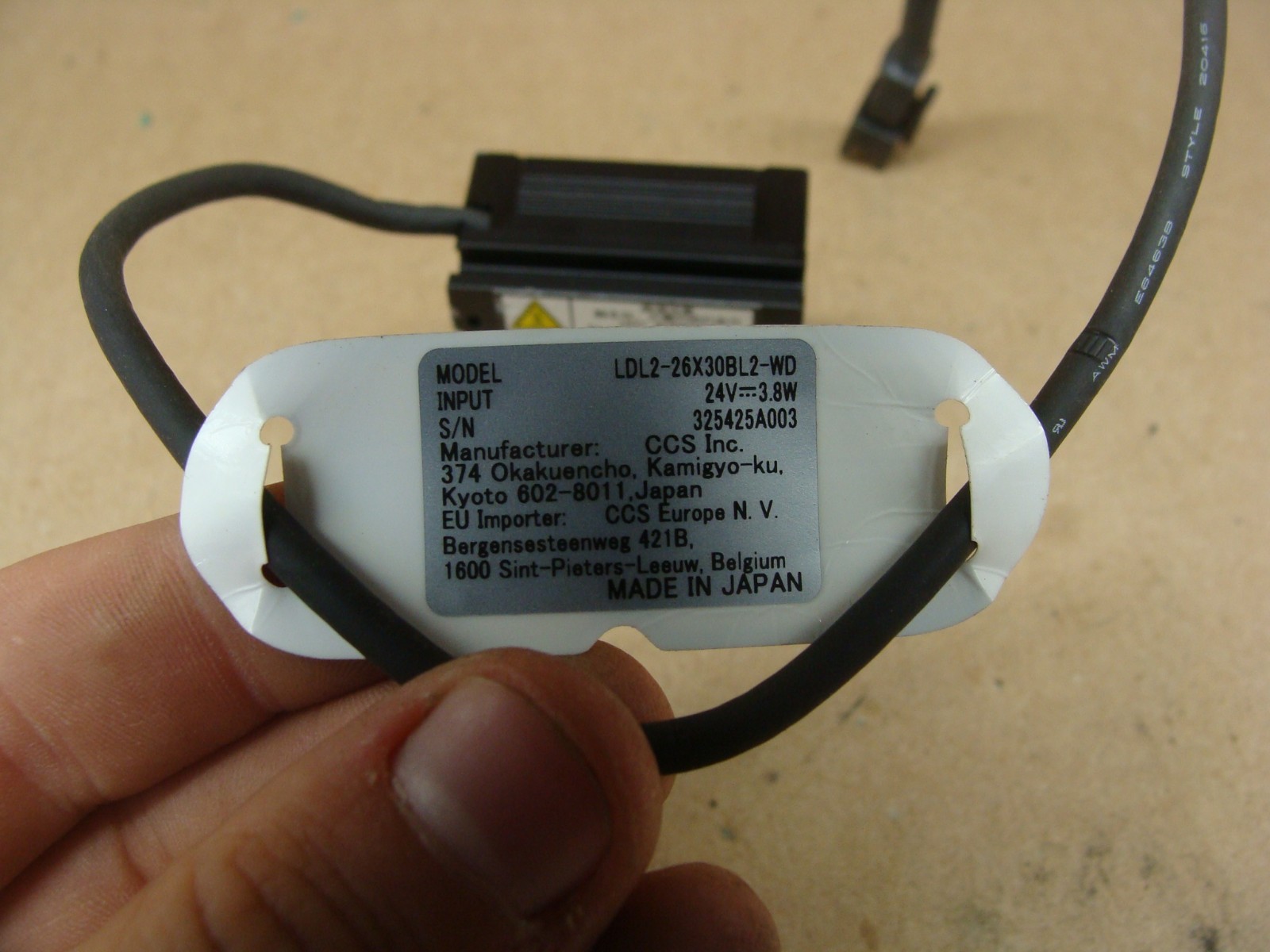 CCS MACHINE VISION BAR LIGHT LDL2-26X30BL2-WD 24V 3.8W BLUE LIGHT