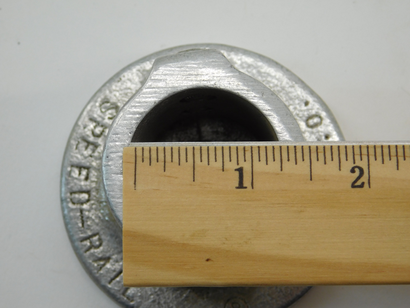 *Lot of 2* Hollaender Cinti.O Speed-Rail Aluminum Round Base Flange