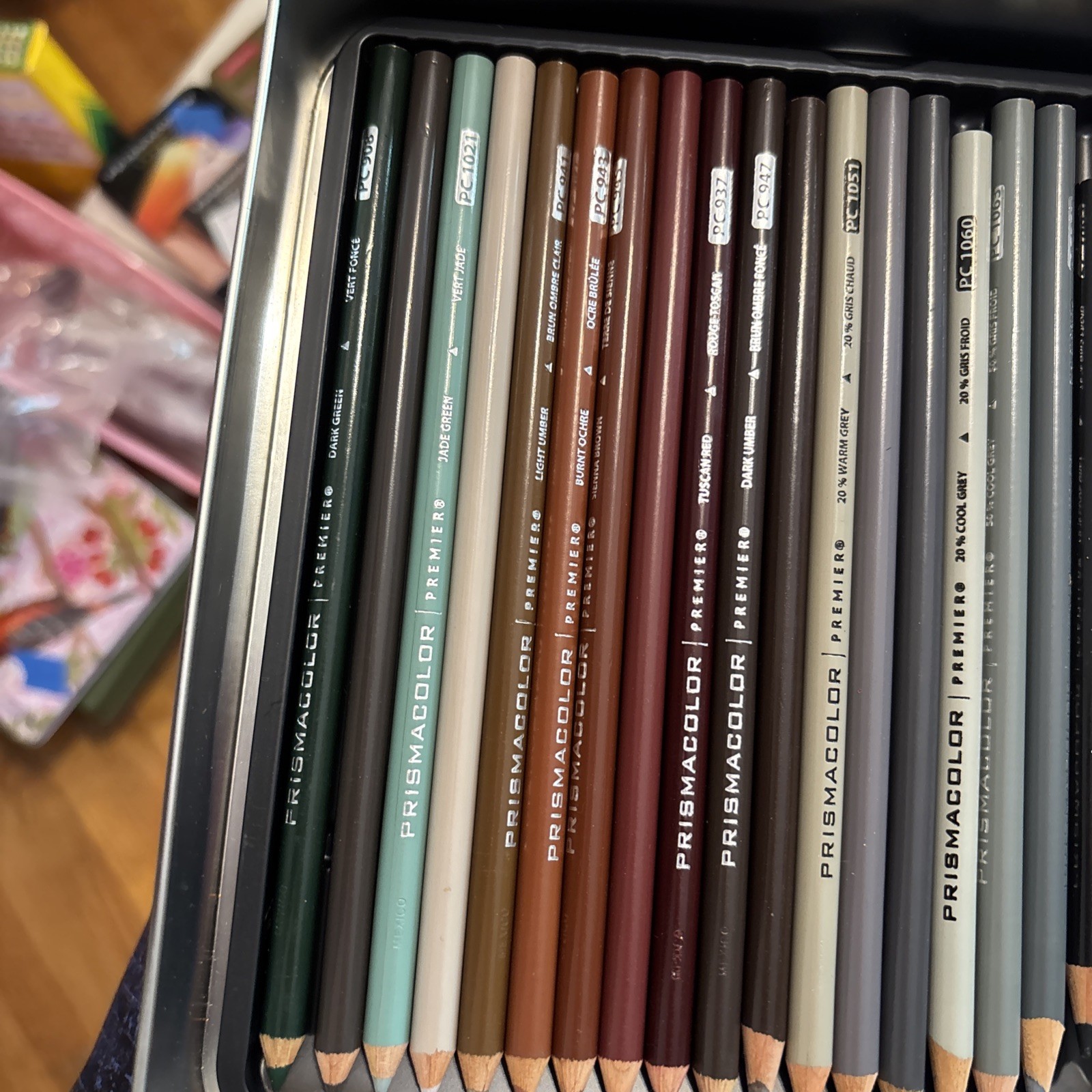 Sanford Prismacolor Premier Colored Pencils – Set of 72 pencils – used