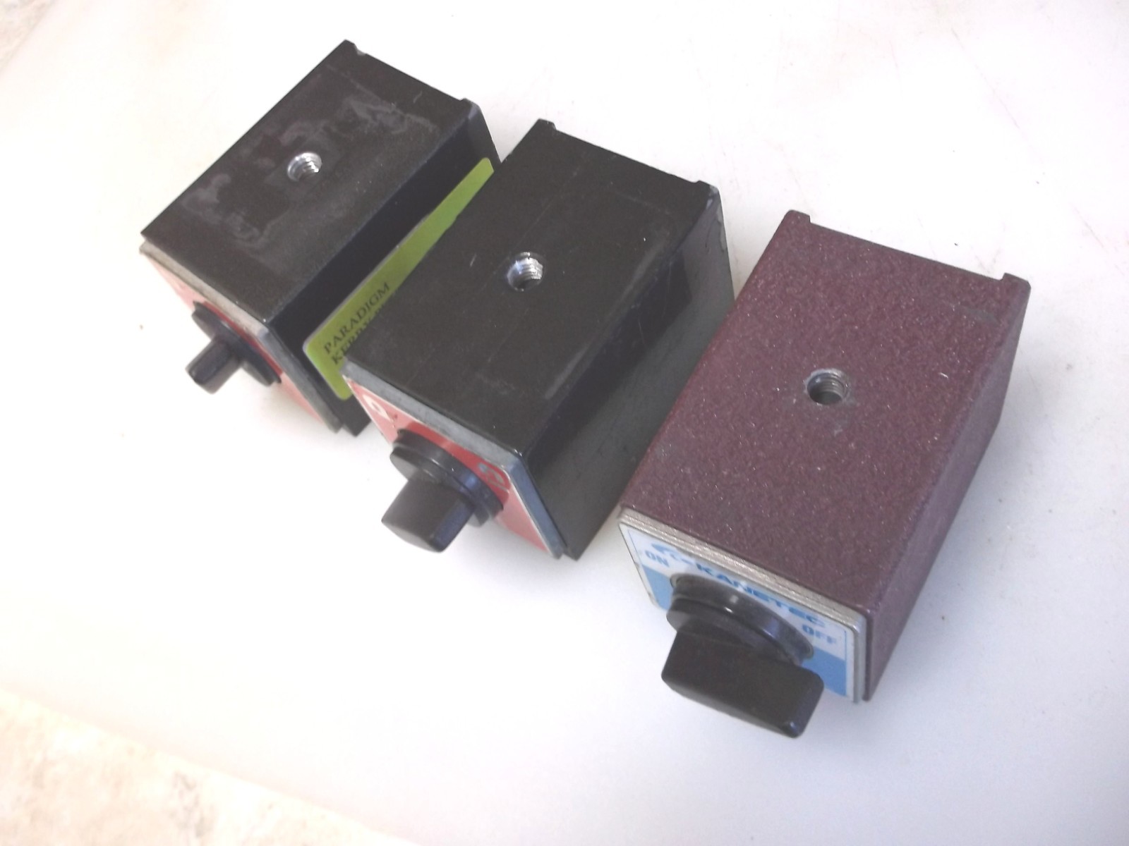 Kanetec MB-PR Eclipse Magnetic Base (Set of 3)