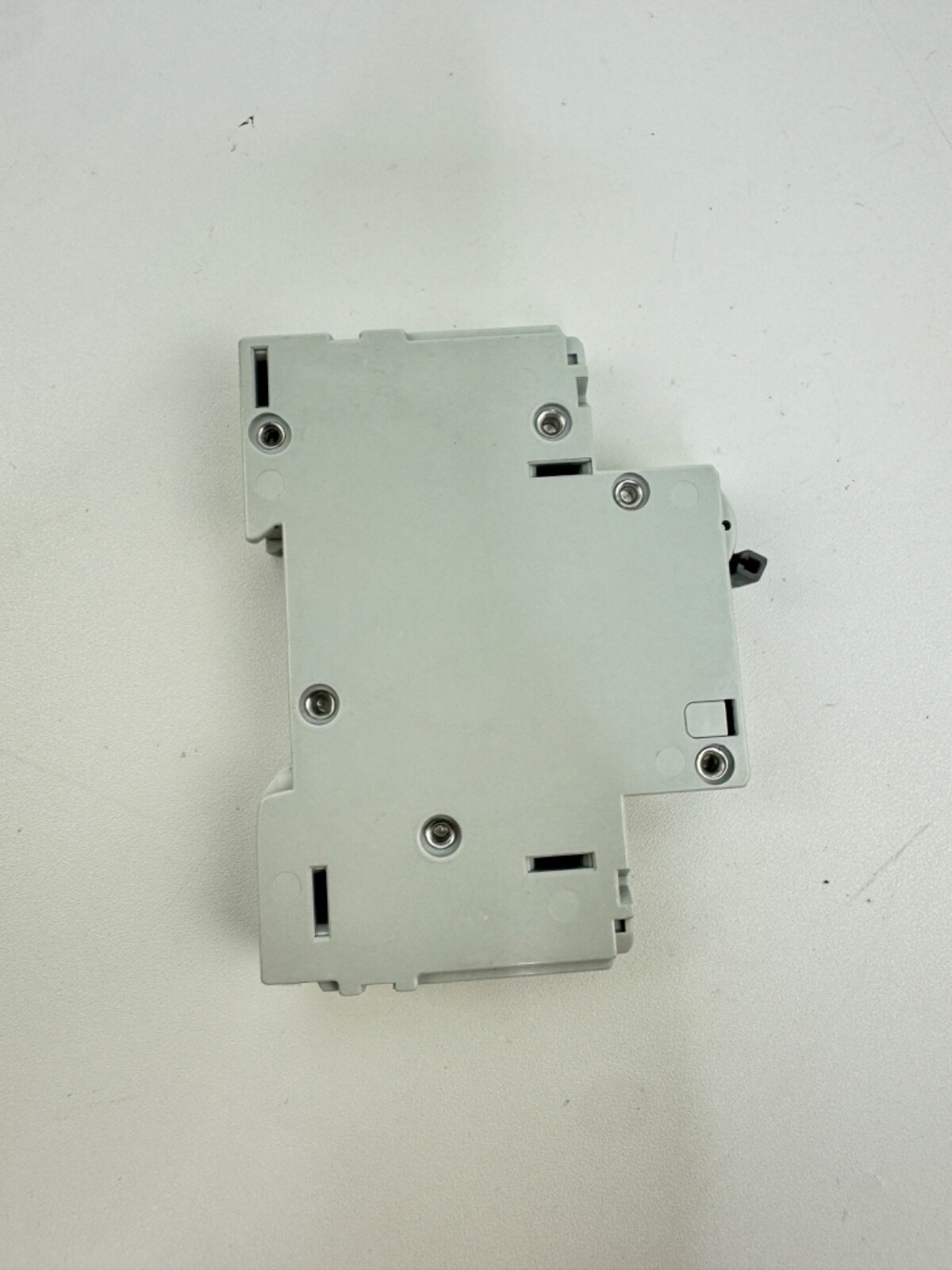 Lot of Allen Bradley 1492-CB1 G015 & 1492-CB1 G020