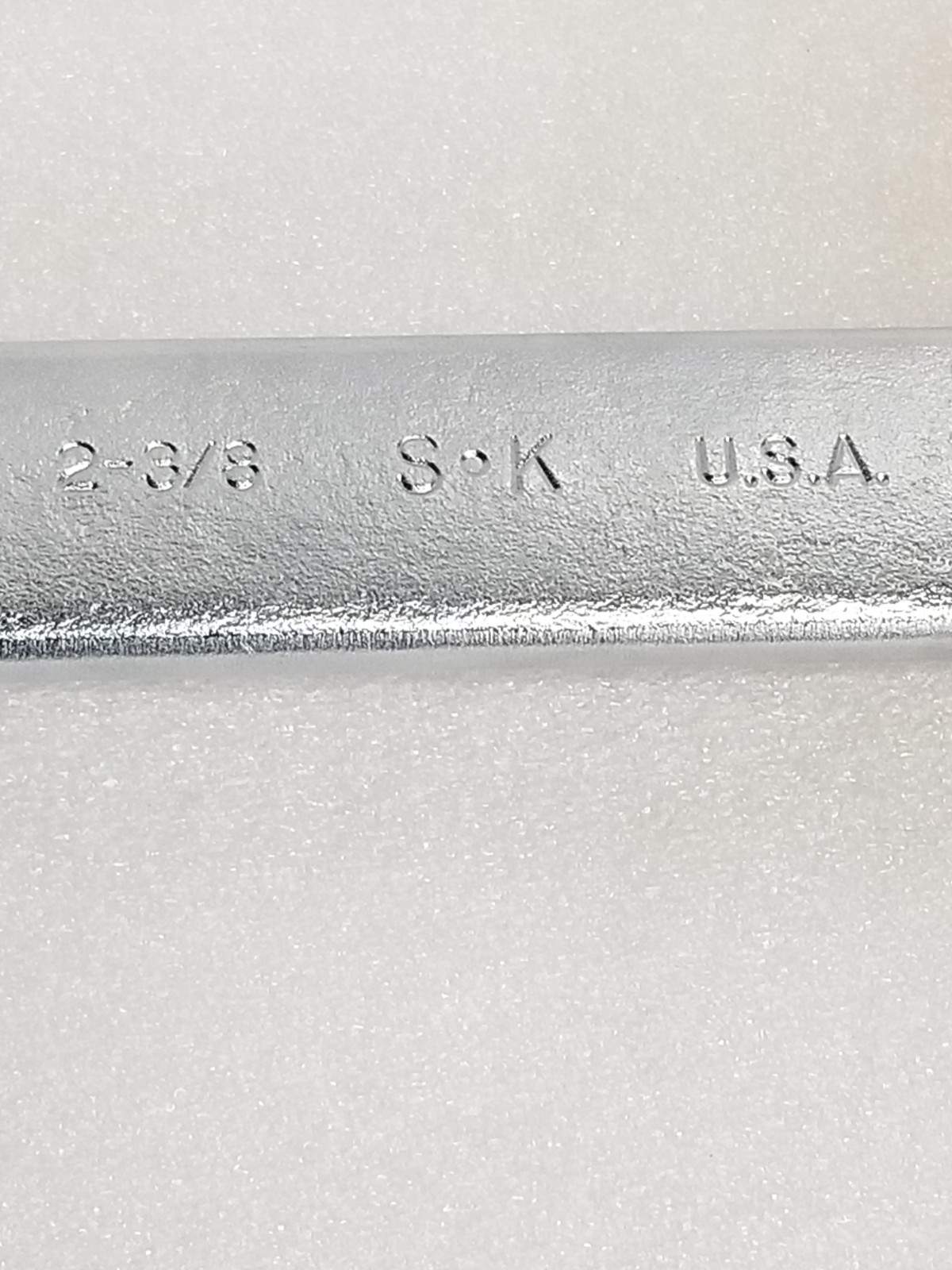 S-K Tools C76 Combination Wrench 2-3/8″ SurGrip 12-Point 30.5″-OAL Made in USA