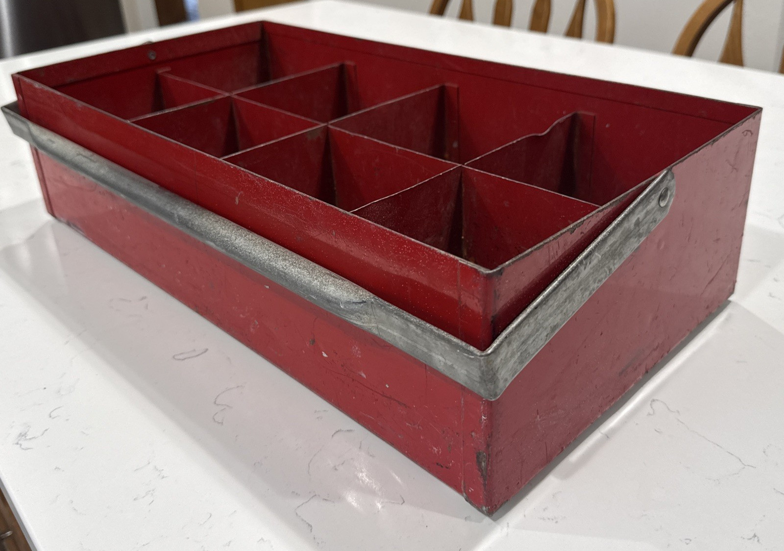 Vintage Red Steel Oil Can Holder/Fitting Tote 20″ x 10″ x 5″ w/8 Dividers Decor