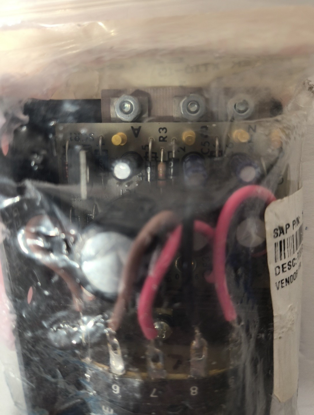 VARIAN DC POWER SUPPLY P/N E21000001 / XENTEK XTI8-15, 5 V, 15 V, NOS