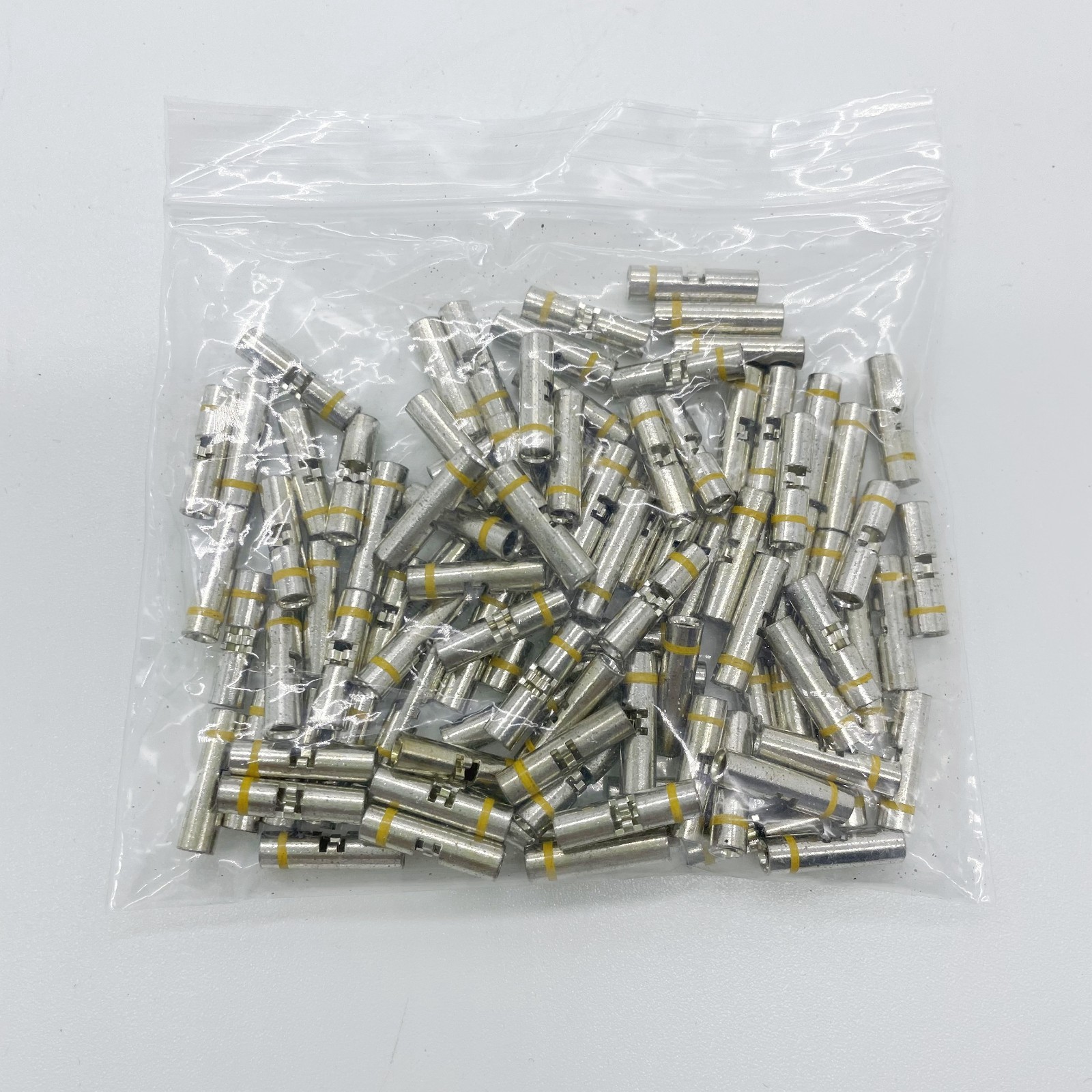 D-436-38 New 100pcs pack Plastic Case terminal for Military Aviation 650076-000