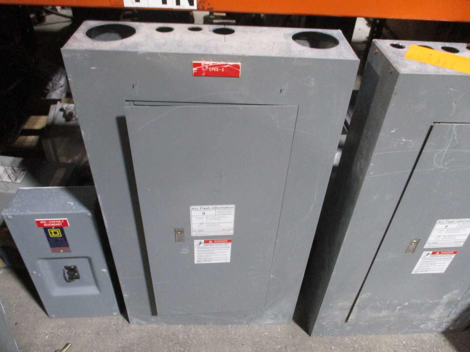 Square D Main Lug Circuit Breaker Panel 07604-5-N-659 480Y/277V 225A 3PH 4W Used