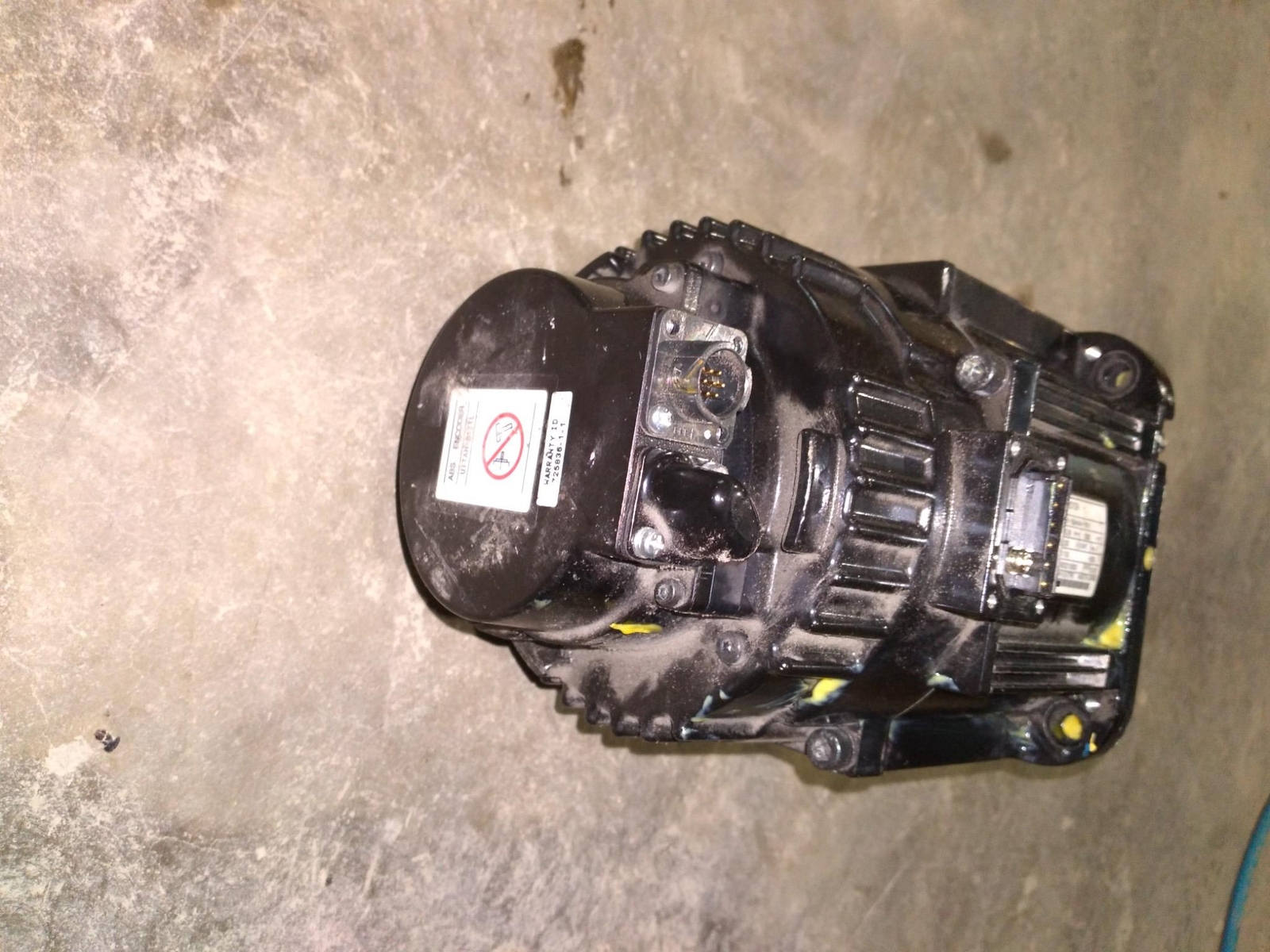 SGMRV-09ANA-YR11 0.85KW 5.7A 200V O/N R14223 110