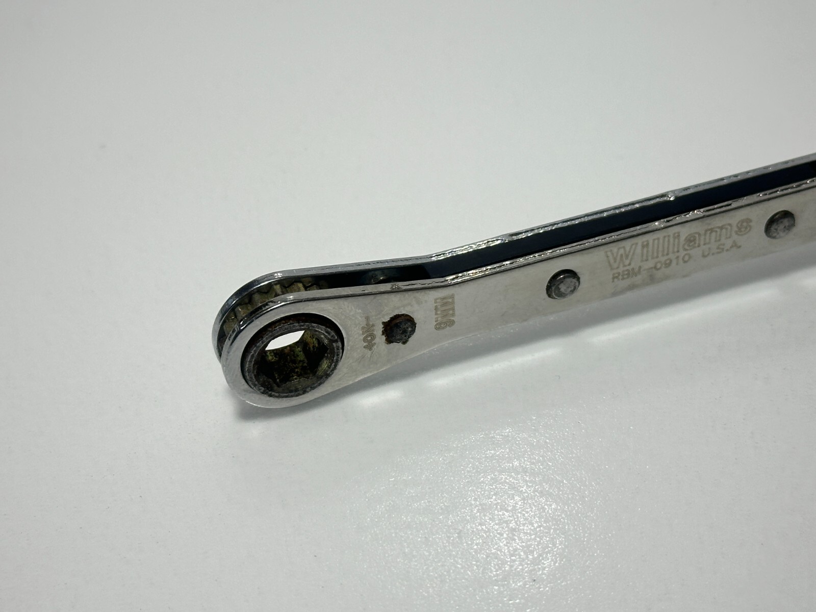 Williams USA RBM-0910 Metric 9mm x 10mm 6-Point Box End Ratcheting Wrench