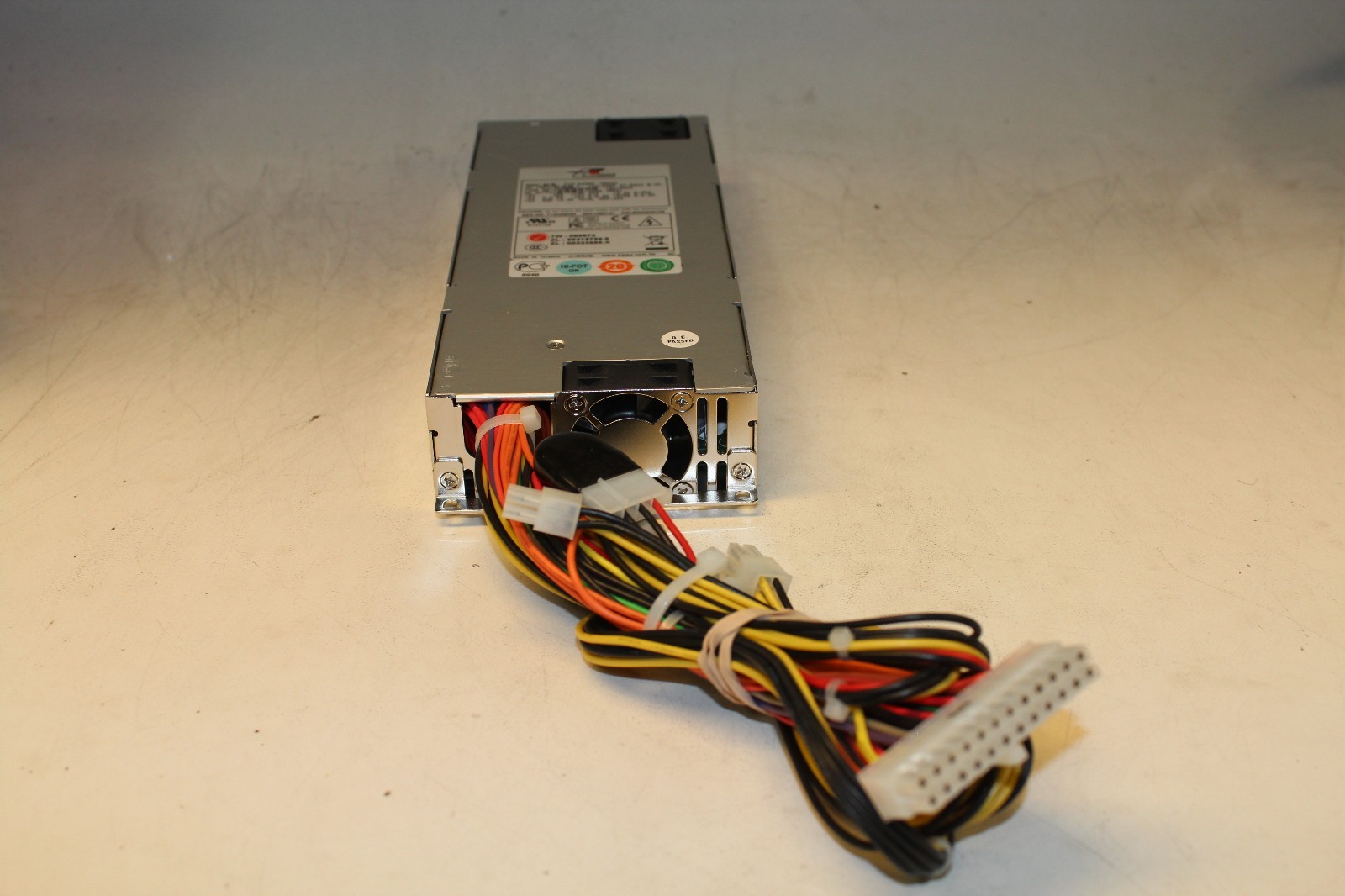 P1M-6400P (ROHS), 400W (24P 1-8PN 2-MOLEX 1-4PN) PSU, B000240106