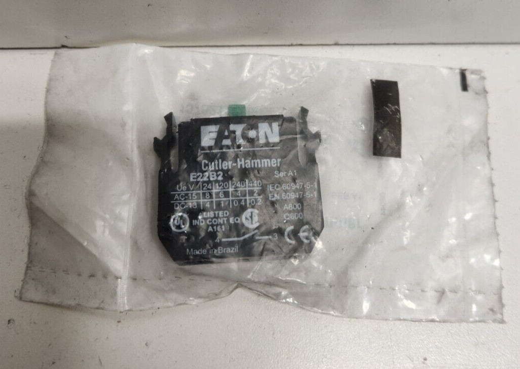 NEW IN BAG! EATON CUTLER-HAMMER SER.A1 10A 600V N.O. CONTACT BLOCK E22B2