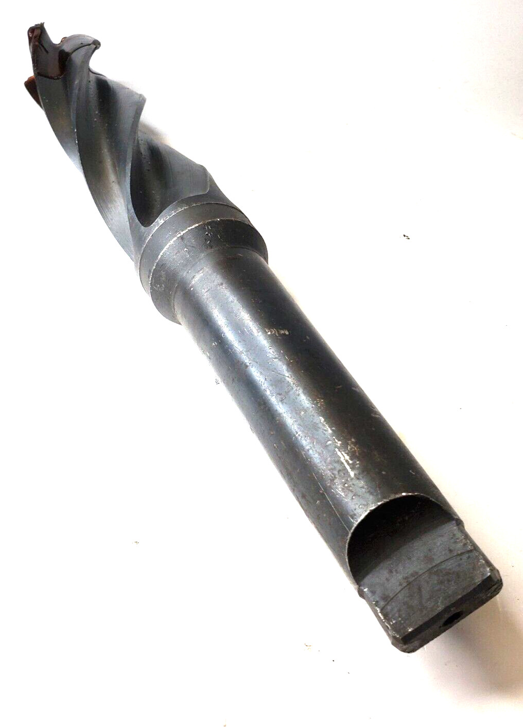 CLE-FORGE SPIRAL 4 FLUTE DRILL BIT 012408 16-7/8″ OAL 9.5″ LOC 6″ SHANK LENGTH