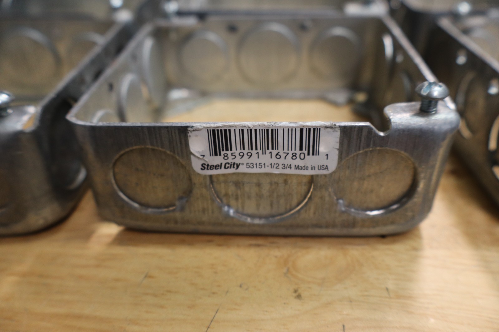 Lot OF 15 Steel City 3/4” Galvanized Extension Rings 4″ Square DV Bracket 53151